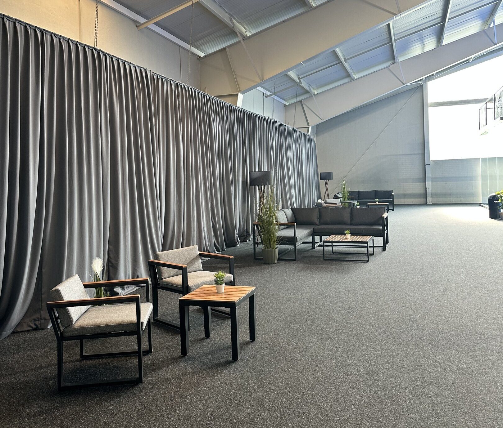 Lounge Zuschnitt
